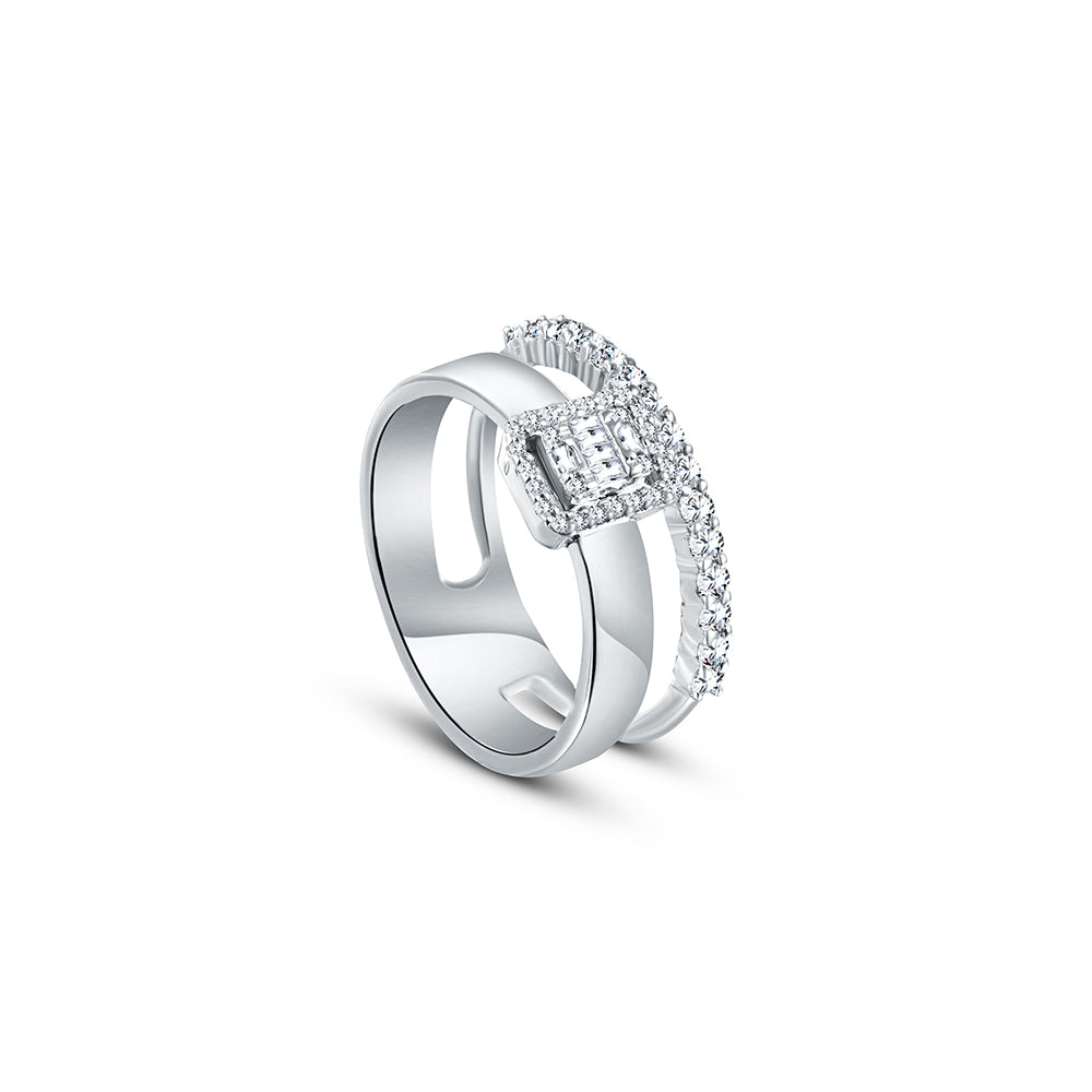 خاتم من الذهب الأبيض عيار 18 قيراط مرصع بالألماس - E-R739S