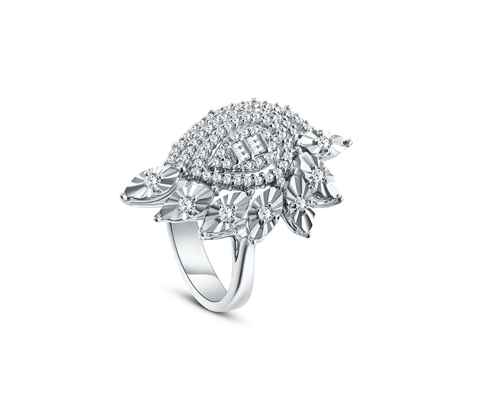 خاتم من الذهب الأبيض عيار 18 قيراط مرصع بالألماس - E-R763SM