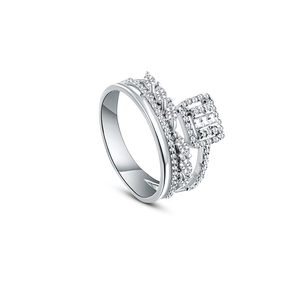 خاتم من الذهب الأبيض عيار 18 قيراط مرصع بالألماس - E-R791S